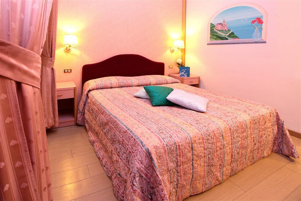 Piccolo Hotel Moneglia Eksteriør billede
