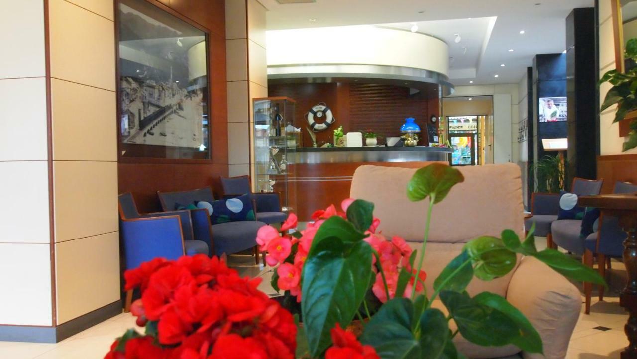 Piccolo Hotel Moneglia Eksteriør billede
